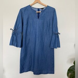 Ann Taylor Chambray Denim Dress | Bell Sleeve | Size 6
